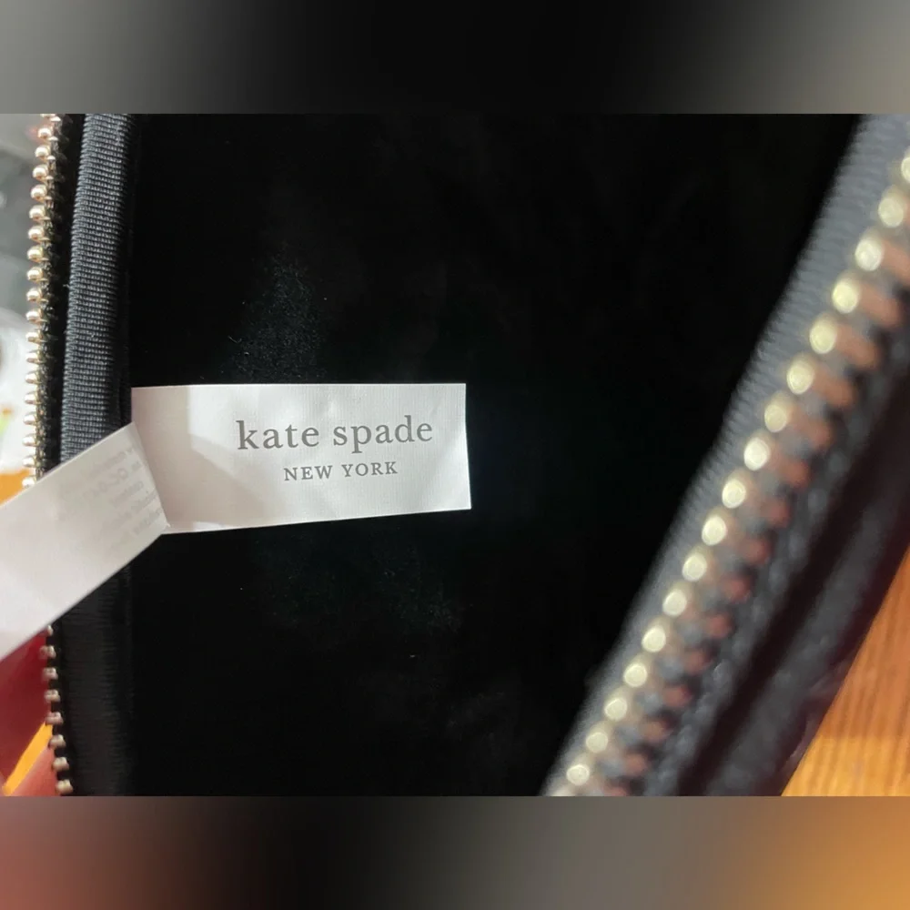 Kate Spade iPad/Laptop Case with zipper closure